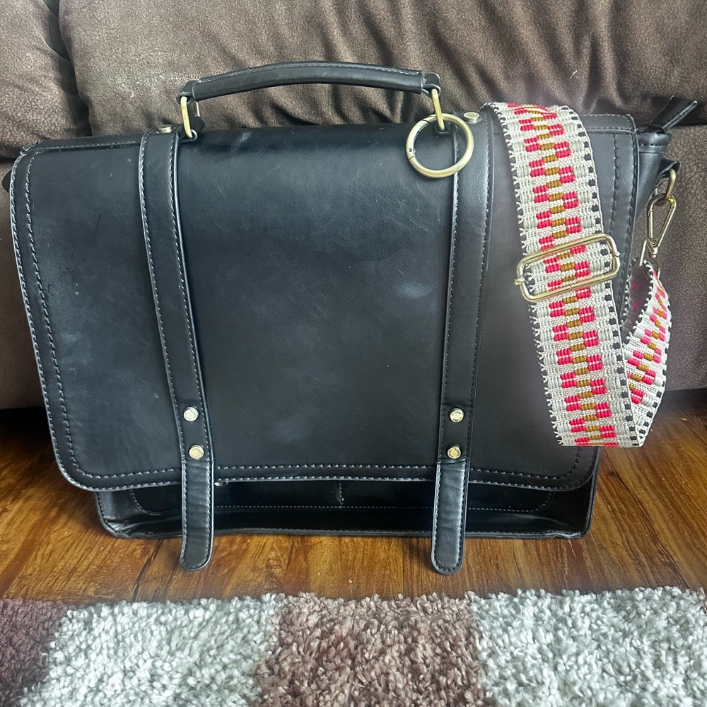 Ecosusi Black Vegan Leather Breifcase/Laptop Computer Bag